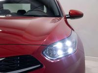 Nuevo Kia Ceed 101 CV (74 kW) 2025 Rojo Utilitario