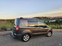 Usado Ford Tourneo Courier Trend 100 CV (73 kW) 2019 Gris / plata Monovolumen