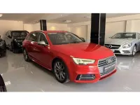 Usado Audi A4 S-Line 150 CV (110 kW) 2018 Rojo Familiar