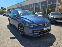 Usado VW Golf VIII 150 CV (110 kW) 2024 Azul Berlina