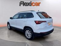 Usado Skoda Karoq Active 116 CV (85 kW) 2022 Blanco SUV