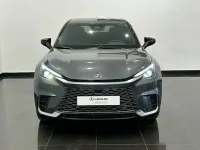 Usado Lexus LBX 136 CV (100 kW) 2024 Gris SUV