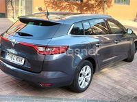 Usado Renault Mégane GrandTour 100 CV (73 kW) 2018 Gris / plata Familiar