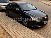 Usado Chevrolet Cruze LS 113 CV (83 kW) 2011 Negro Berlina