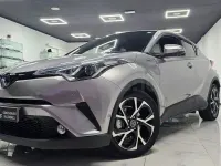 Usado Toyota C-HR Advance 122 CV (89 kW) 2020 Gris / plata SUV