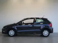 Usado VW Polo Edition 60 CV (44 kW) 2015 Gris Utilitario