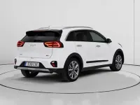 Usado Kia Niro 141 CV (103 kW) 2022 Blanco SUV