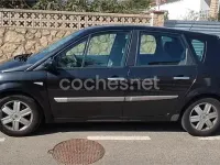 Usado Renault Scenic E-Tech Dynamique 130 CV (95 kW) 2006 Negro Monovolumen