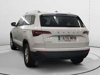 Usado Skoda Karoq Ambition 116 CV (85 kW) 2024 Blanco SUV