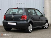 Usado VW Polo Conceptline 60 CV (44 kW) 2001 Gris / plata Berlina