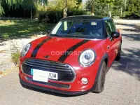 Usado Mini Cooper D 112 CV (82 kW) 2015 Rojo Utilitario