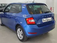 Usado Skoda Fabia Ambition 110 CV (80 kW) 2020 Azul Utilitario