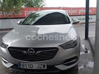 Usado Opel Insignia Selective 136 CV (100 kW) 2017 Gris / plata Berlina