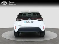 Usado Toyota Yaris Cross Active 116 CV (85 kW) 2023 Blanco SUV