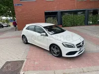 Usado Mercedes A180 122 CV (89 kW) 2017 Blanco Utilitario