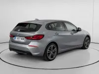 Usado BMW 116 Comfort Edition 116 CV (85 kW) 2022 Gris Utilitario