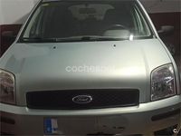 Usado Ford Fusion Trend 80 CV (58 kW) 2003 Gris / plata Utilitario