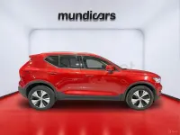 Usado Volvo XC40 Momentum 129 CV (94 kW) 2021 Rojo SUV