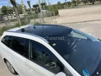 Usado Toyota Auris Hybrid Advance 136 CV (100 kW) 2013 Blanco Familiar