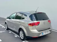 Usado Seat Altea XL Style 140 CV (102 kW) 2010 Beige Monovolumen