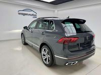 Usado VW Tiguan R-line 150 CV (110 kW) 2022 Gris SUV