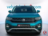 Usado VW T-Cross Advance 110 CV (80 kW) 2023 Azul SUV