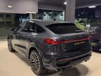 Nuevo Audi Q5 Sportback Sport 367 CV (269 kW) 2026 Gris / plata SUV