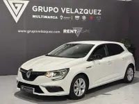 Usado Renault Mégane LIMITED 115 CV (84 kW) 2020 Blanco Berlina
