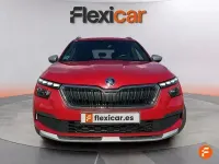 Usado Skoda Kamiq Active 110 HP (80 kW) 2022 Vermelho SUV