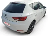 Usado Seat Leon Style 116 CV (85 kW) 2019 Blanco