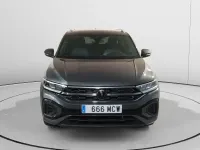 Usado VW T-Roc R-line 150 CV (110 kW) 2022 Gris / plata SUV