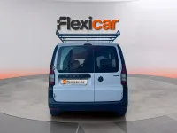 Usado VW Caddy 122 CV (89 kW) 2021 Blanco Monovolumen