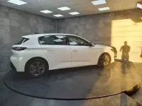 Usado Peugeot 308 Allure 130 CV (95 kW) 2022 Blanco Berlina