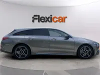 Usado Mercedes CLA200 Shooting Brake 150 CV (110 kW) 2021 Gris Familiar