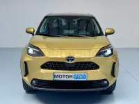 Usado Toyota Yaris Cross Style 116 CV (85 kW) 2023 Amarillo SUV
