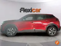 Usado Peugeot 2008 Active 102 CV (75 kW) 2023 Rojo SUV