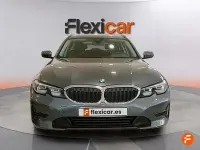 Usado BMW 318 150 CV (110 kW) 2020 Gris Familiar