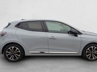 Käytetty Renault Clio V Techno 145 HP (106 kW) 2025