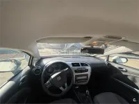 Usado Seat Leon Style 140 CV (102 kW) 2010 Blanco Utilitario
