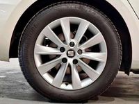 Usado Seat Leon ST Style 131 CV (96 kW) 2020 Blanco Familiar