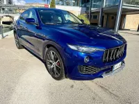 Usado Maserati Levante 430 CV (316 kW) 2017 Azul SUV