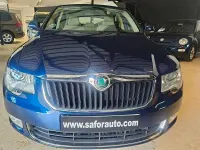 Usado Skoda Superb Exclusive 140 HP (102 kW) 2010 Azul Sedan