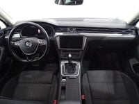 Usado VW Passat Alltrack 220 CV (161 kW) 2017 Azul Familiar