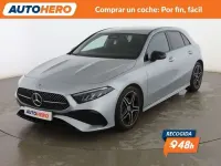 Usado Mercedes A180 AMG line 136 CV (100 kW) 2025 Gris Berlina