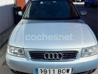 Usado Audi A3 Attraction 101 CV (74 kW) 2000 Gris / plata Utilitario