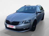 Usado Skoda Octavia Style 150 HP (110 kW) 2018 Cinzento Carrinha