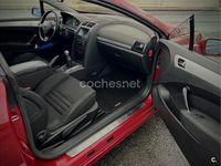 Usado Peugeot 407 Coupe 211 CV (155 kW) 2006 Granate Coupe
