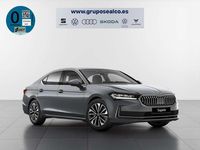 Usado Skoda Superb Selection 204 CV (150 kW) 2025 Gris Berlina