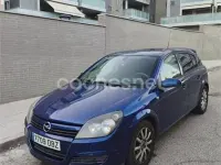 Usado Opel Astra Edition 80 CV (58 kW) 2004 Azul Berlina