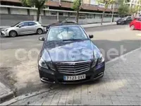 Usado Mercedes E250 Avantgarde 204 CV (150 kW) 2010 Gris / plata Berlina